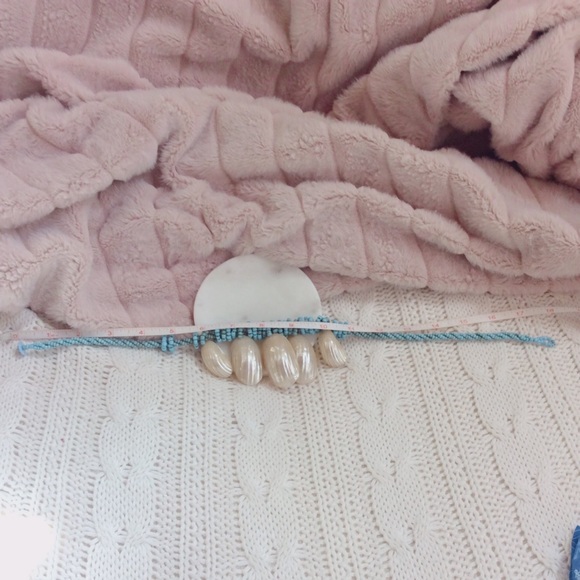 🐚 Large Sea Shell Necklace 🐚 - Picture 6 of 7